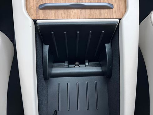 Used 2018 Tesla Model X 100D AWD/4WD image 56