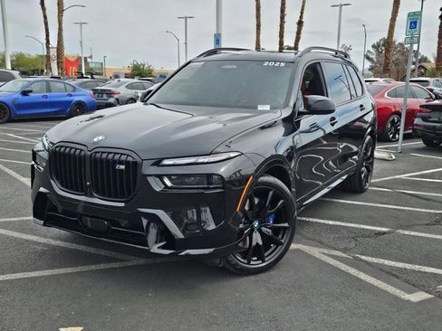 Certified 2025 BMW X7 M60i image 1