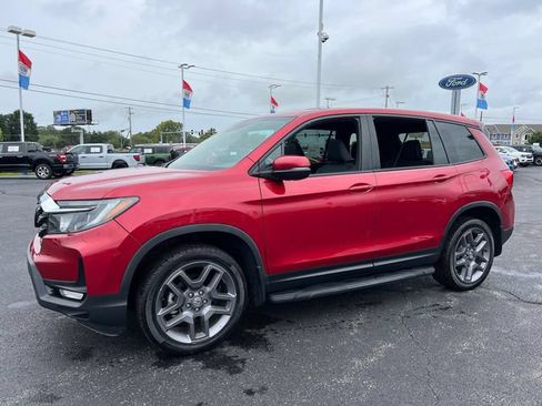 Used 2023 Honda Passport EX-L image 3