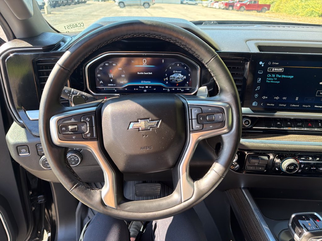 Used 2024 Chevrolet Silverado 1500 RST AWD/4WD image 15