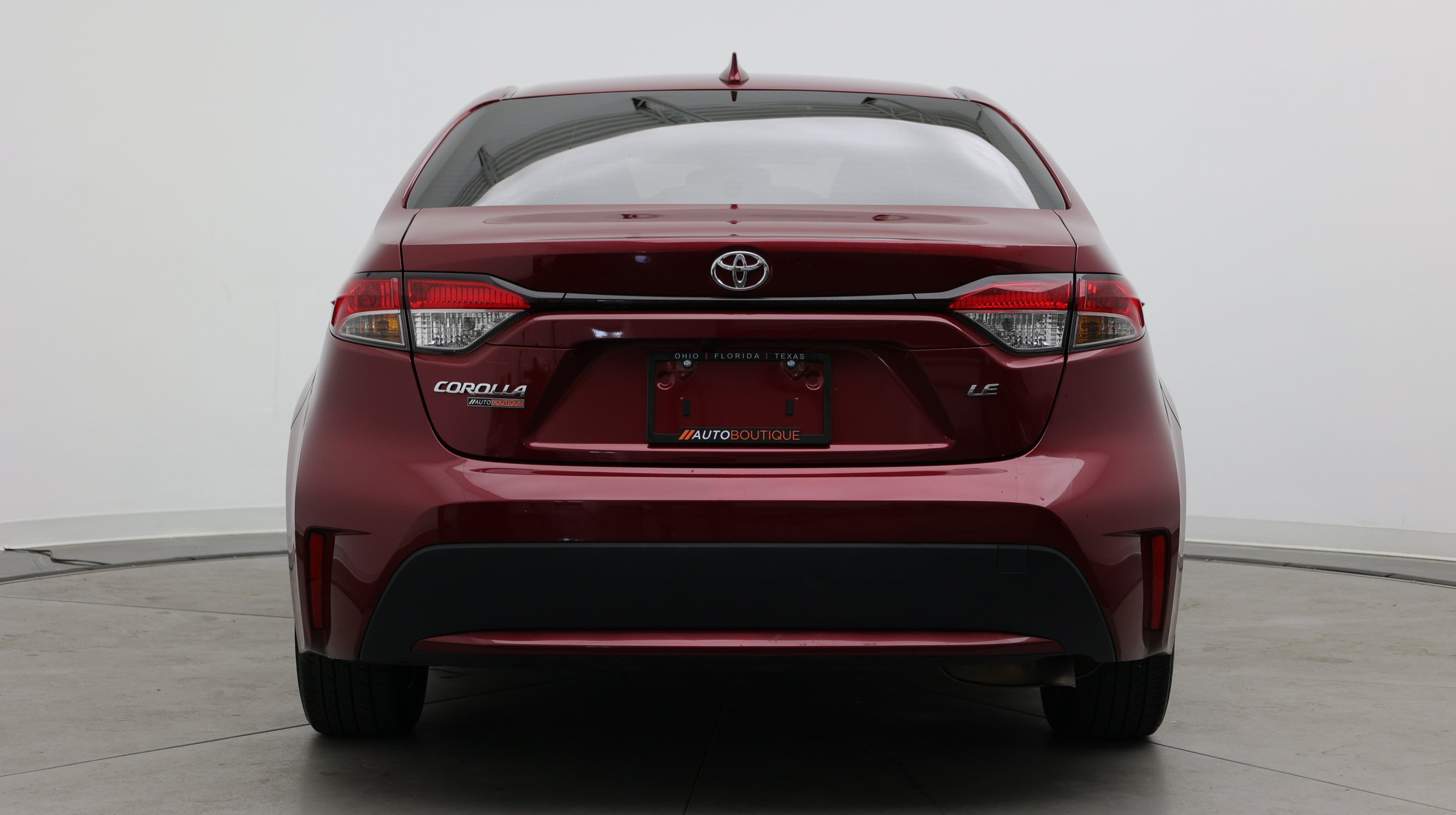 Used 2022 Toyota Corolla LE FWD image 6