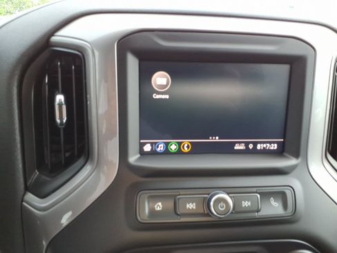 Used 2022 Chevrolet Silverado 1500 Custom Trail Boss w/ LPO, Dark Essentials Package AWD/4WD image 16