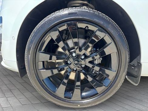 New 2026 Land Rover Range Rover Sport Dynamic SE AWD/4WD image 9