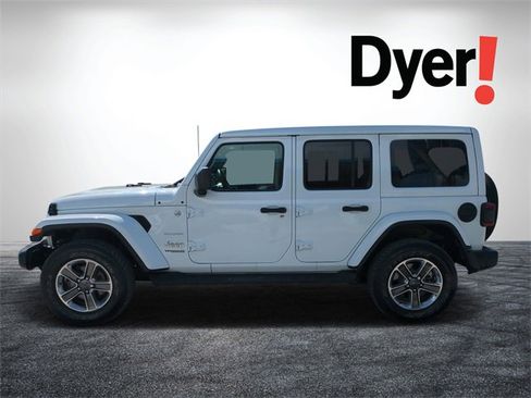 Used 2021 Jeep Wrangler Unlimited Sahara w/ Safety Group image 39