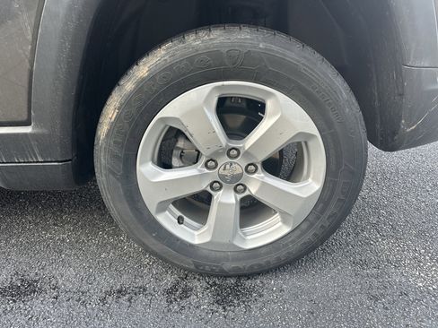 Used 2021 Jeep Compass Latitude w/ Convenience Group image 5