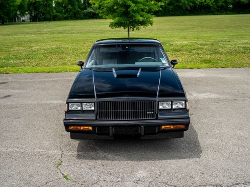 Used 1987 Buick Regal Coupe RWD image 2