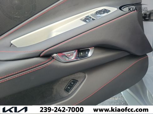 Used 2024 Chevrolet Corvette Stingray Coupe w/ 1LT RWD image 14