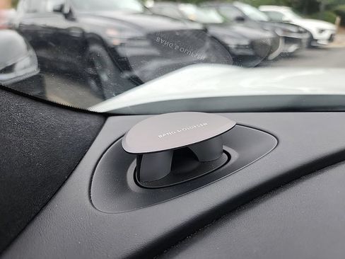 Used 2024 Genesis G90 3.5T AWD/4WD image 15