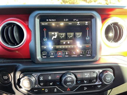 Used 2019 Jeep Wrangler Rubicon image 19