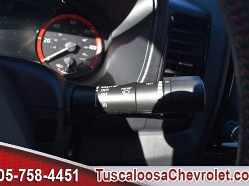 Used 2024 Nissan Frontier PRO-4X w/ Technology Package image 29