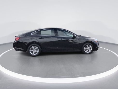 Used 2024 Chevrolet Malibu LS image 9