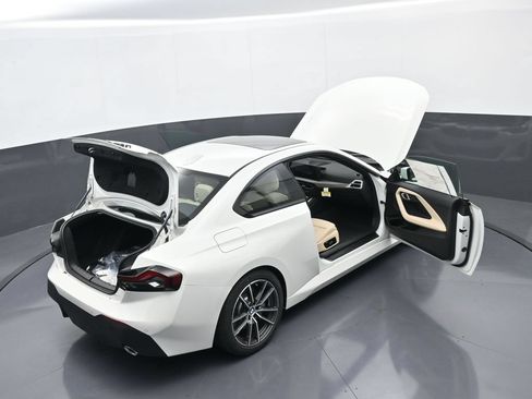 New 2026 BMW 230i Coupe w/ Premium Package RWD image 41