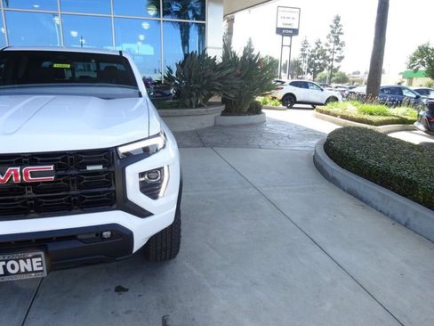 New 2026 GMC Canyon Elevation w/ Convenience Package RWD image 30