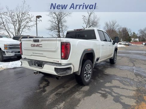 Certified 2021 GMC Sierra 2500 AT4 w/ AT4 Preferred Package image 3