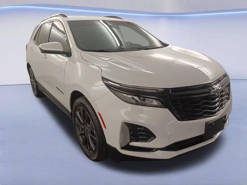 Used 2024 Chevrolet Equinox RS w/ LPO, Floor Liner Package FWD image 1
