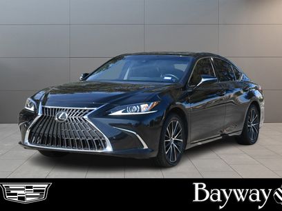 Used 2022 Lexus ES 350 w/ Premium Package