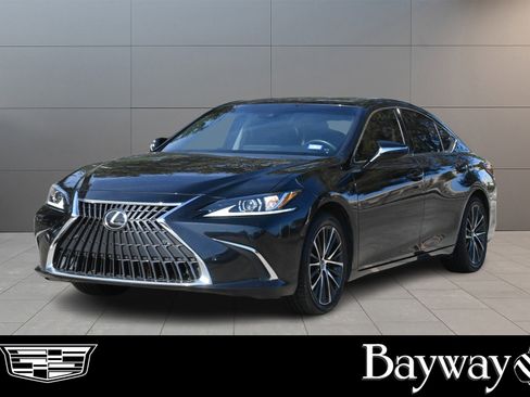 Used 2022 Lexus ES 350 w/ Premium Package image 1