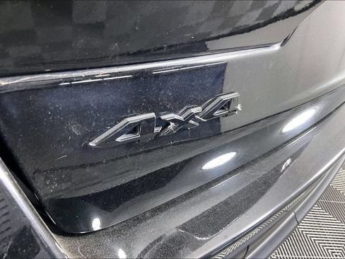 Used 2023 Jeep Grand Cherokee Altitude AWD/4WD image 22