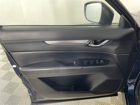 Used 2020 MAZDA CX-5 Touring image 15