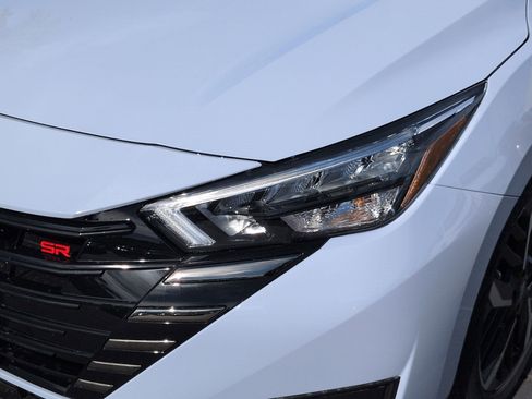 New 2025 Nissan Versa SR w/ Trunk Package image 8