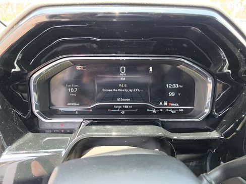Used 2025 GMC Sierra 1500 SLT AWD/4WD image 36