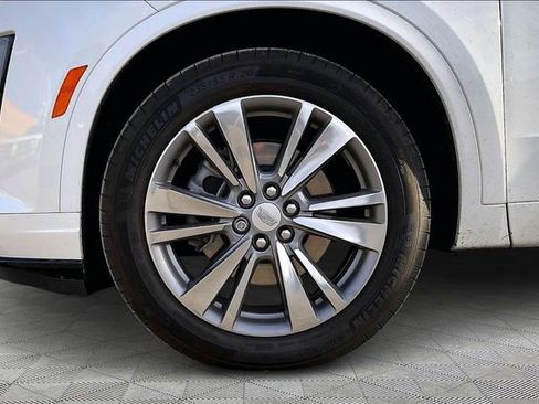 Certified 2024 Cadillac XT6 Premium Luxury w/ LPO, Floor Liner Package image 23