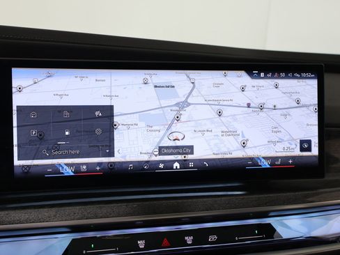 Certified 2023 BMW 740i RWD image 7