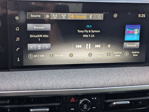 New 2025 Nissan Kicks SV w/ Charging Package FWD image 20