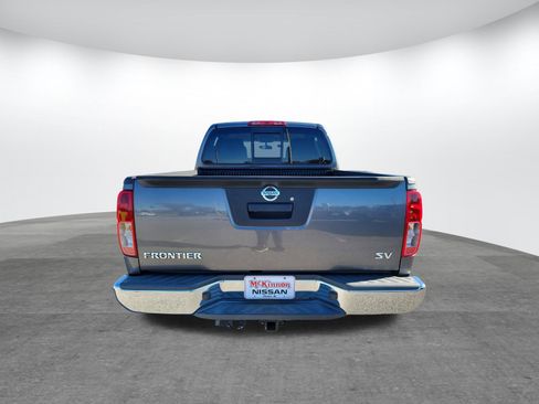 Used 2019 Nissan Frontier SV image 6