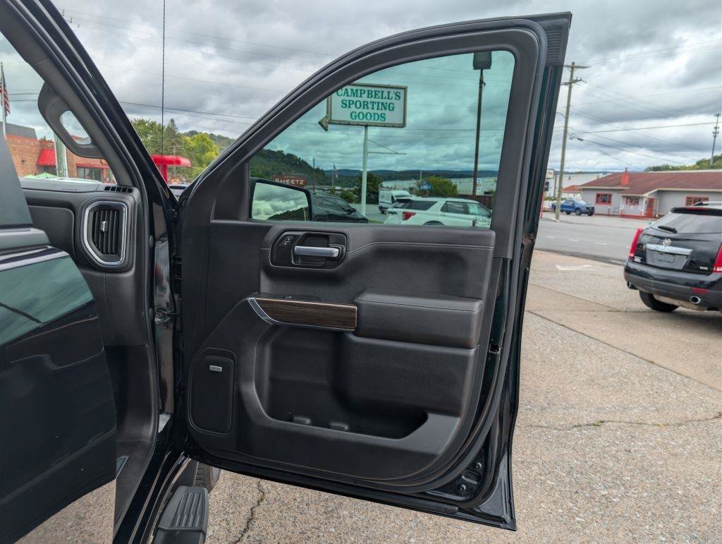 Used 2021 Chevrolet Silverado 1500 RST w/ Convenience Package II AWD/4WD image 46