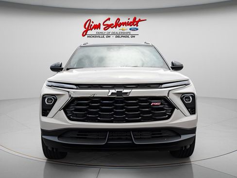 New 2026 Chevrolet TrailBlazer RS w/ Convenience Package AWD/4WD image 2