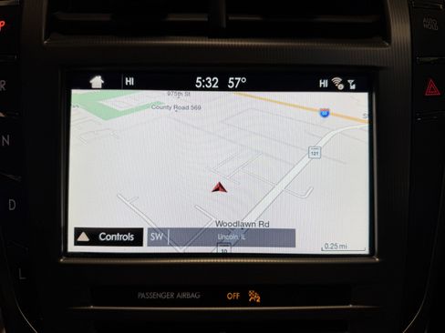 Used 2017 Lincoln MKZ Reserve w/ Climate Package image 9