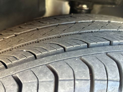 Used 2024 Chevrolet Trax RS w/ Driver Confidence Package image 12