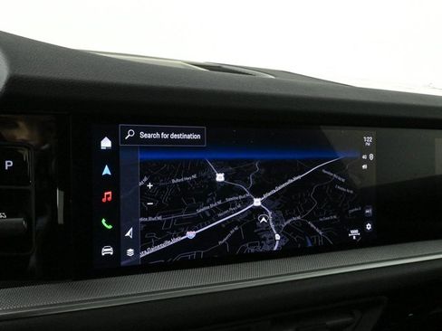 Used 2025 Porsche Cayenne image 20