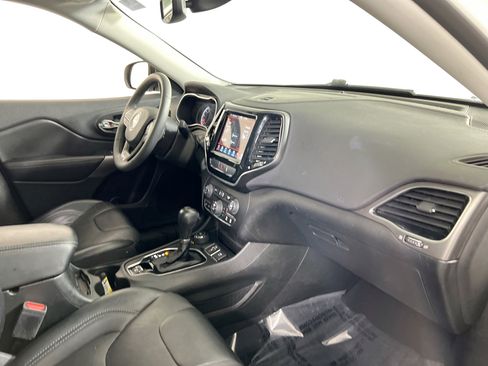 Used 2022 Jeep Cherokee Limited AWD/4WD image 28