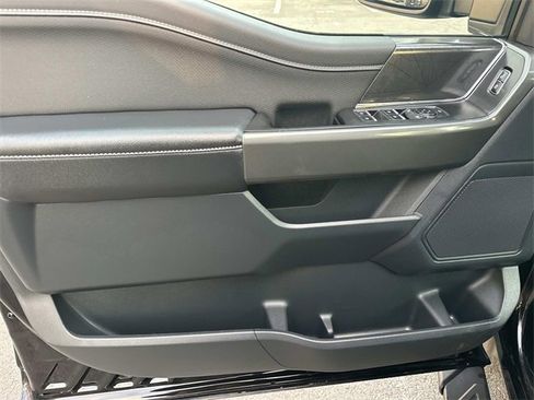 Used 2022 Ford F150 XLT w/ Equipment Group 302A High image 20