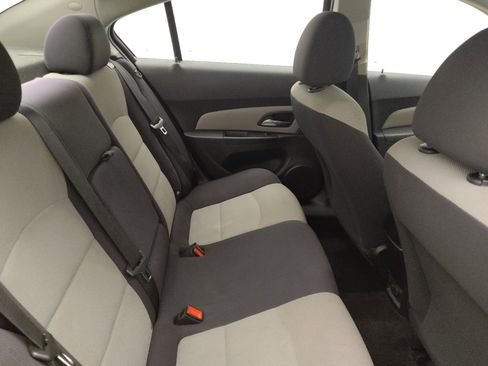Used 2014 Chevrolet Cruze LS FWD image 19