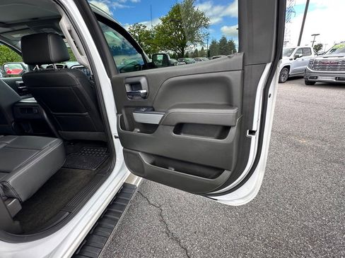Used 2017 Chevrolet Silverado 1500 LTZ Z71 w/ LTZ Plus Package AWD/4WD image 18