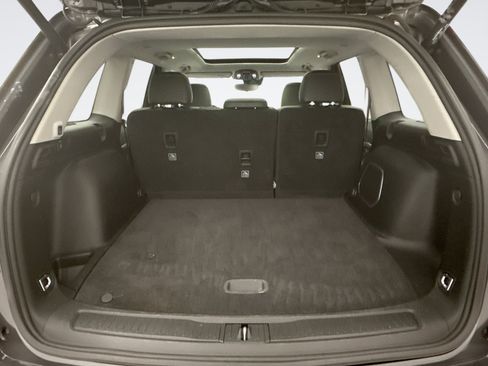 Used 2022 Jeep Grand Cherokee Limited AWD/4WD image 23