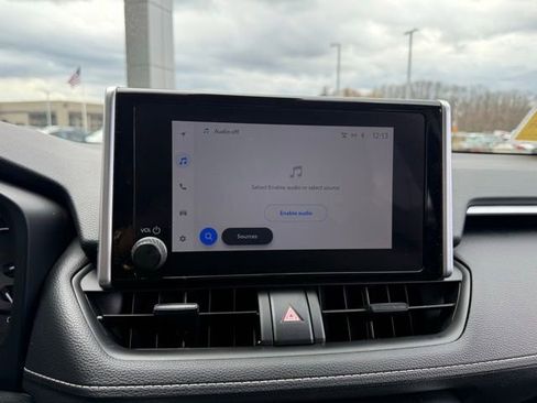 Used 2025 Toyota RAV4 XLE image 16