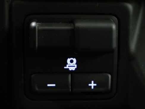 Used 2021 Chevrolet Silverado 1500 Custom Trail Boss w/ LPO, Dark Essentials Package AWD/4WD image 21