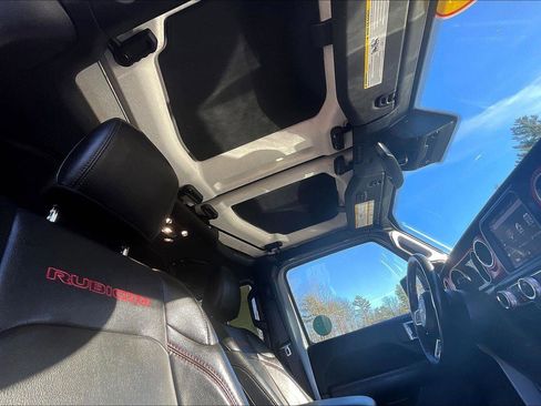 Used 2022 Jeep Wrangler Unlimited Rubicon w/ Steel Bumper Group image 17