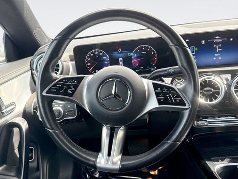 Used 2025 Mercedes-Benz CLA 250 4MATIC image 11