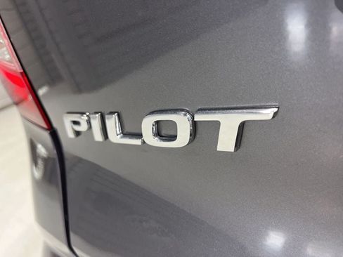 Used 2020 Honda Pilot LX image 40