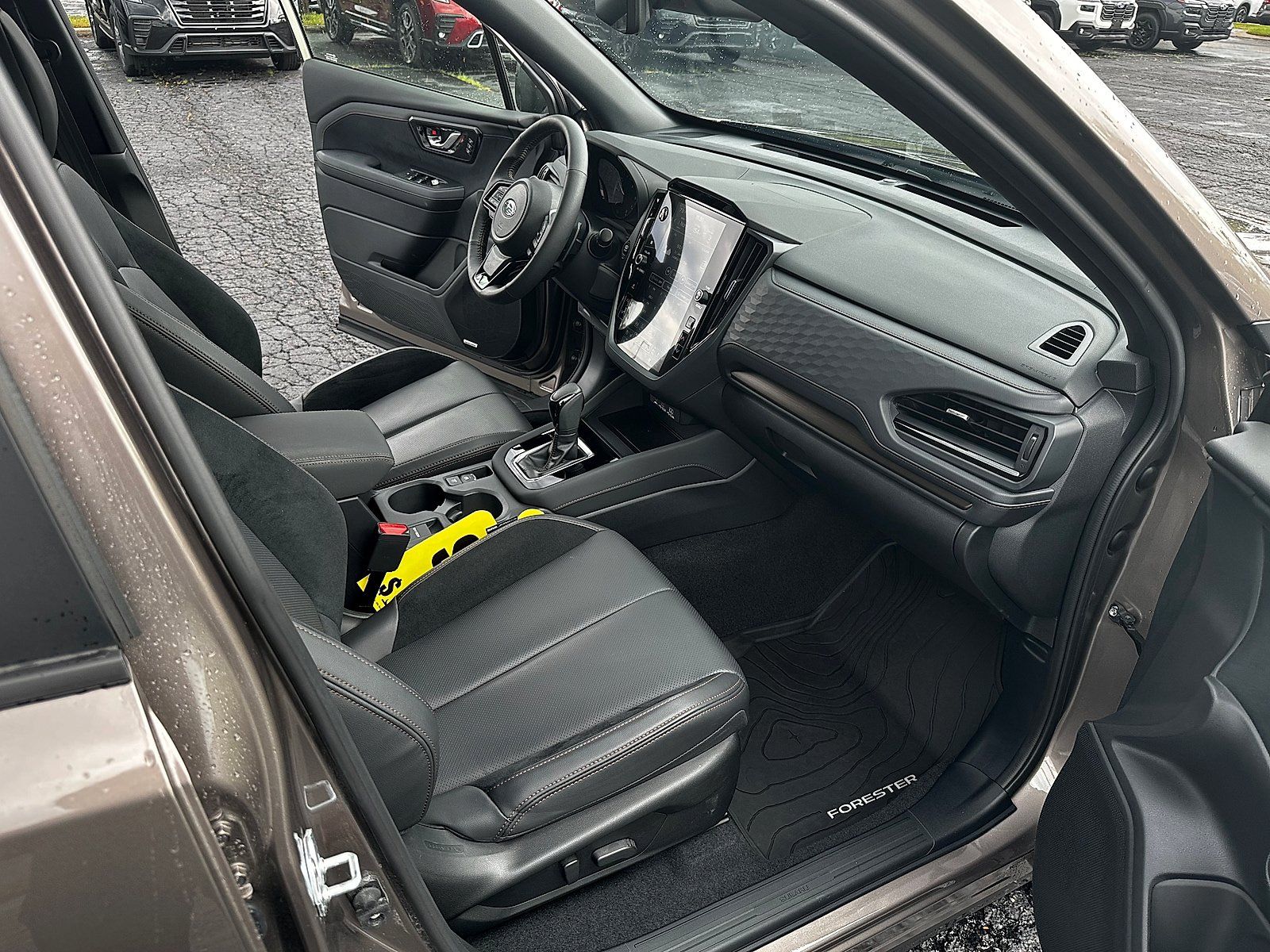 Certified 2025 Subaru Forester Touring AWD/4WD image 21