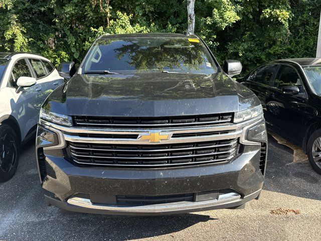 Used 2023 Chevrolet Suburban LT AWD/4WD image 10