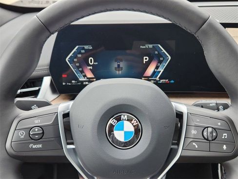 Used 2025 BMW X1 xDrive28i w/ Convenience Package AWD/4WD image 12