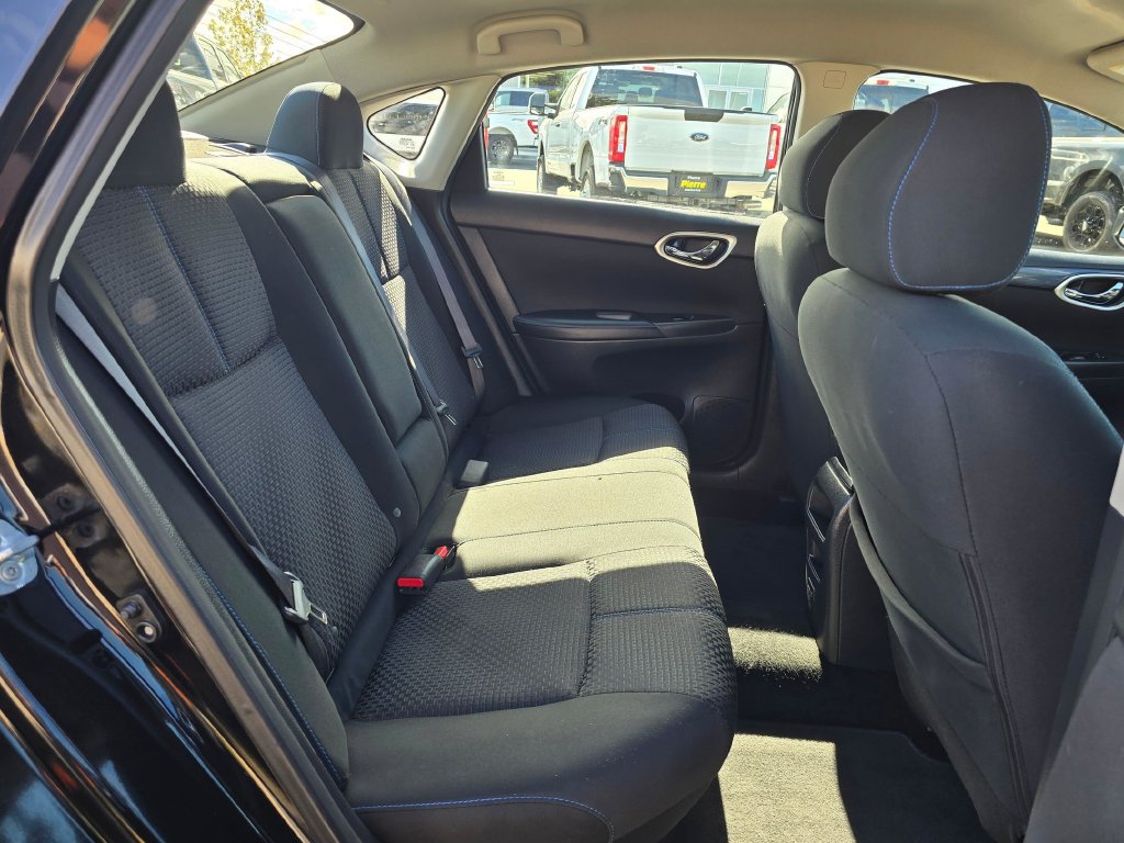 Used 2019 Nissan Sentra SR FWD image 13