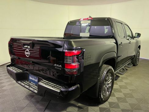 Certified 2025 Nissan Frontier SV AWD/4WD image 7