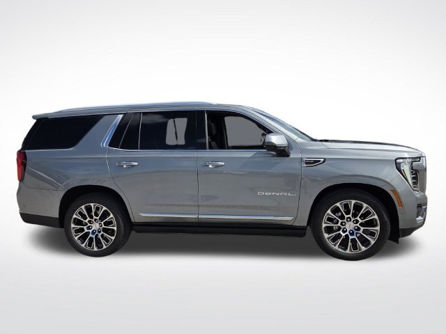 Used 2026 GMC Yukon Denali w/ Sun & Power Step Package RWD image 10
